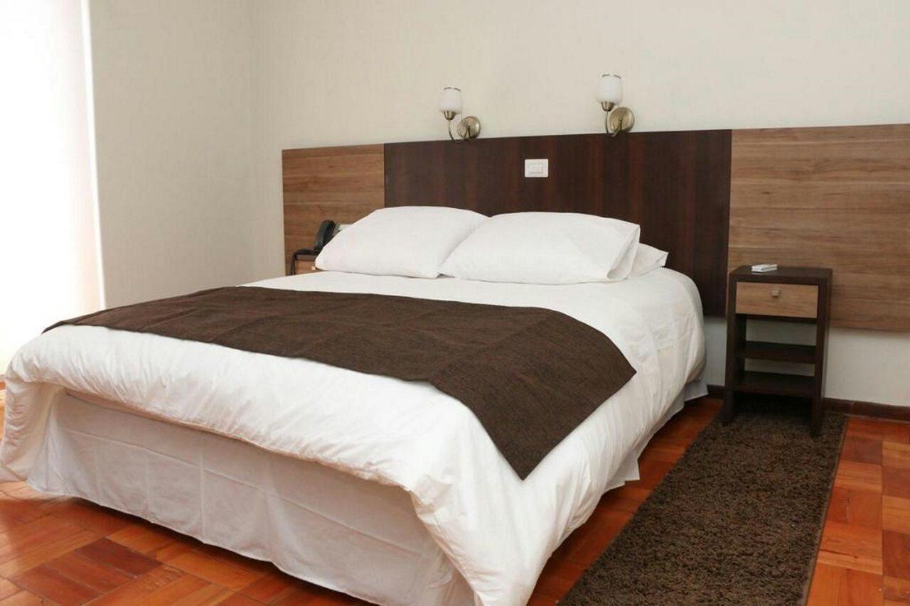 Hotel Plaza Nunoa سانتياغو المظهر الخارجي الصورة
